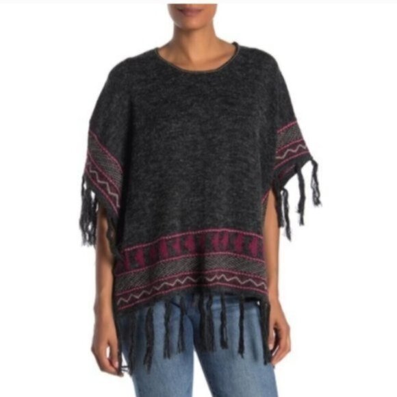 Papillon NWT Boho/Tassel Fringe Tribal Print Dolman Sleeve Sweater - Picture 1 of 9